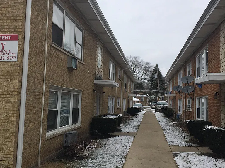 515 W Front St — Photo 1