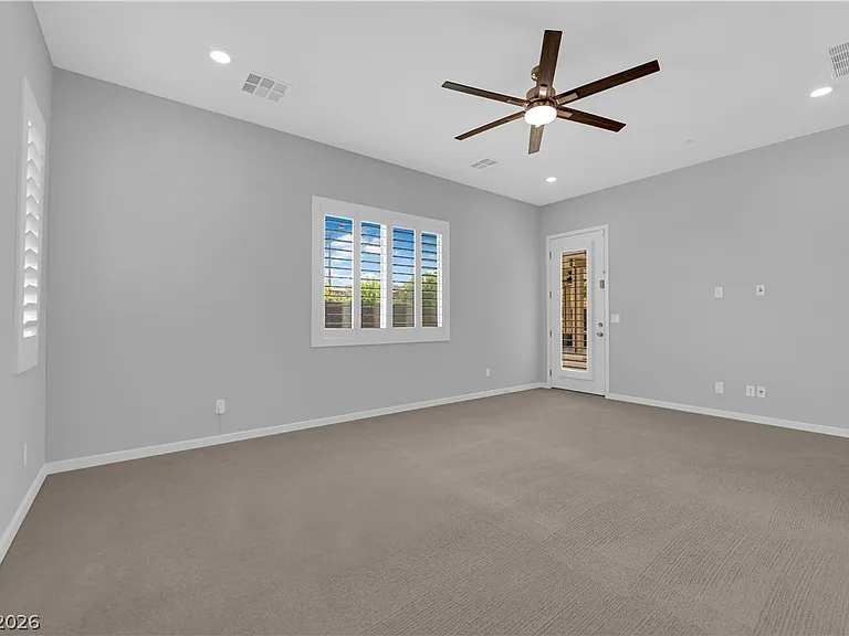 11909 Pippa Ave — Photo 22