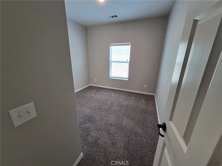 31810 Ives Ct — Photo 13