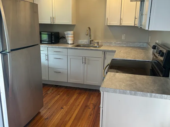 306 W 3rd St, Nescopeck, PA 18635