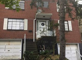 2404-2406 Laketon Rd, Pittsburgh, PA 15221