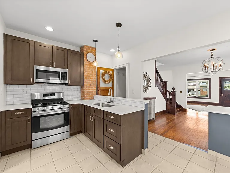 1422 Alameda Ave — Photo 8