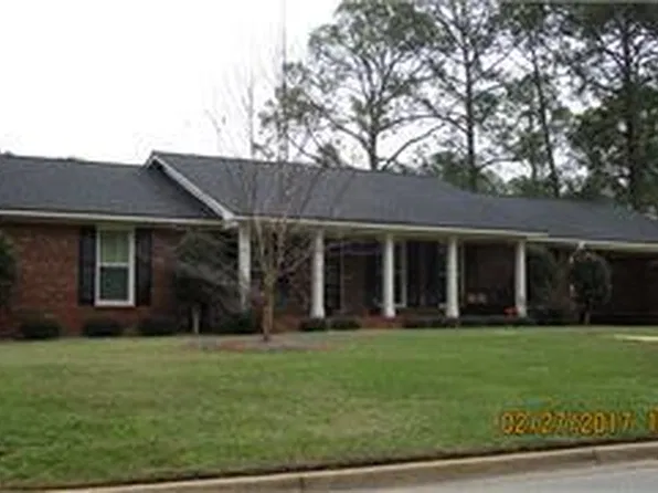 2008 Lullwater Rd, Albany, GA 31707