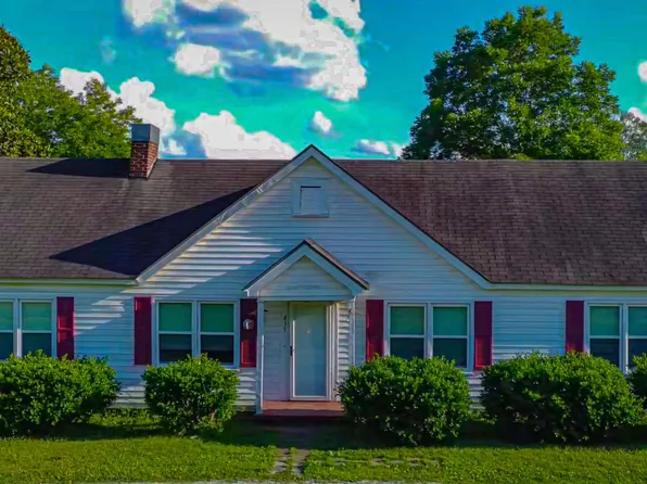 817 3rd Ave SW, Hamilton, AL 35570
