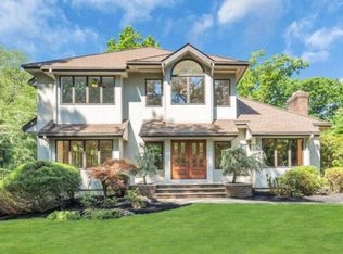 1556 Beaver Hollow Dr, Toms River, NJ 08755