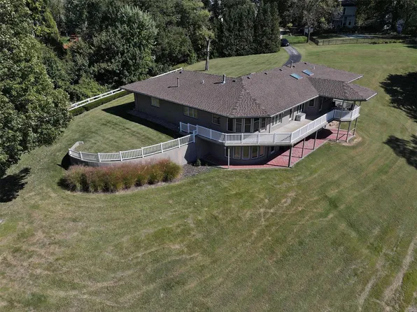 1108 State St, Alton, IL 62002