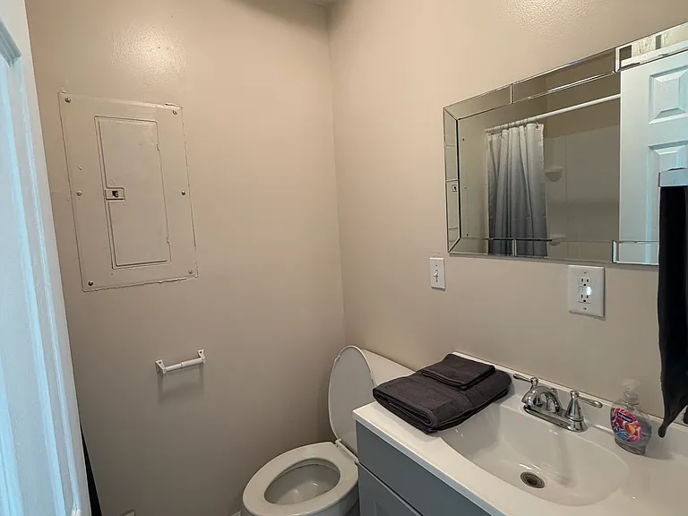 288 N Main St — Photo 15