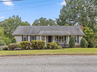 7900 Cove Ridge Dr, Hixson, TN 37343