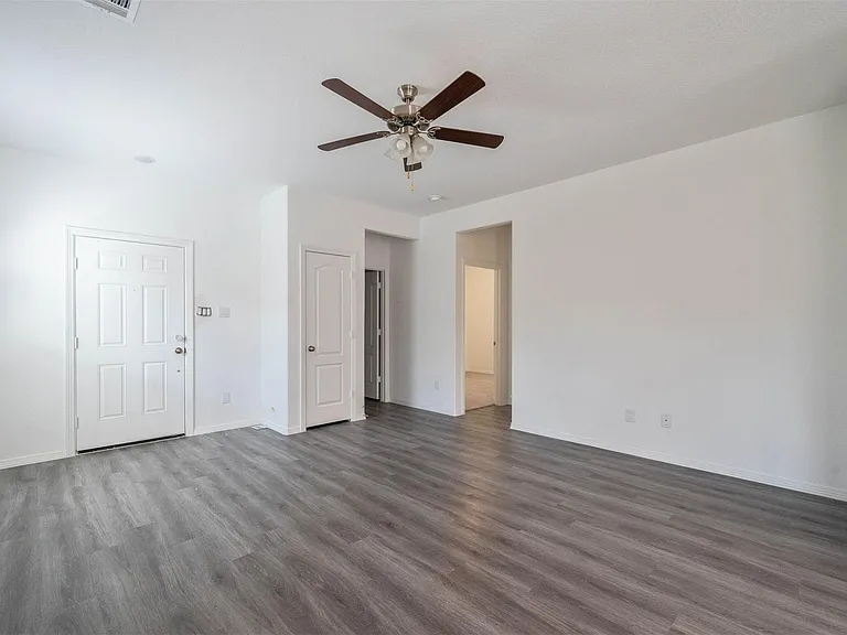 16743 Rover Ln — Photo 11