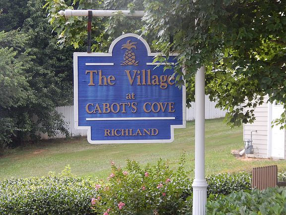 Exclusive Richland Community