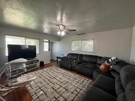 5th image of 2324 S Sallee Street