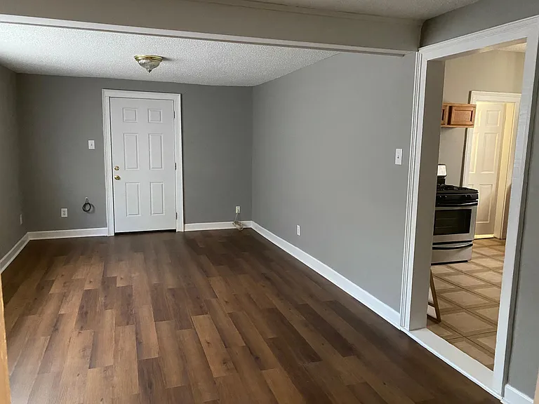 4105 S Johnson St — Photo 6