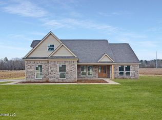 396 Dryfield Rd, Byhalia, MS 38611