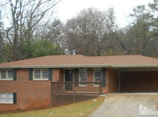 6441 Wells Cir, Douglasville, GA 30135