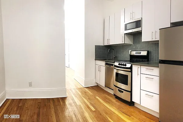 Rented by Citi Habitats | media 6