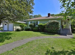 14 Kingmont St, Wakefield, MA 01880
