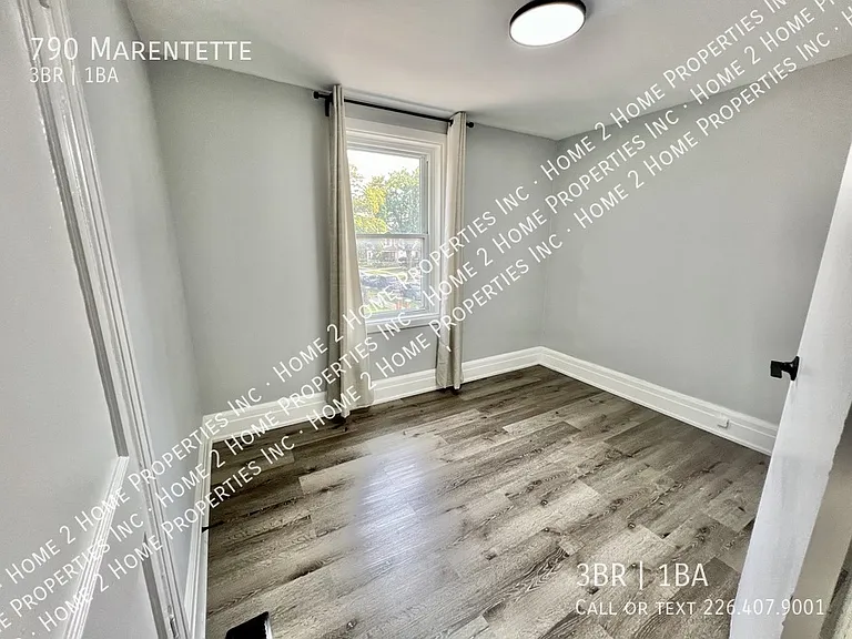 790 Marentette Ave — Photo 12