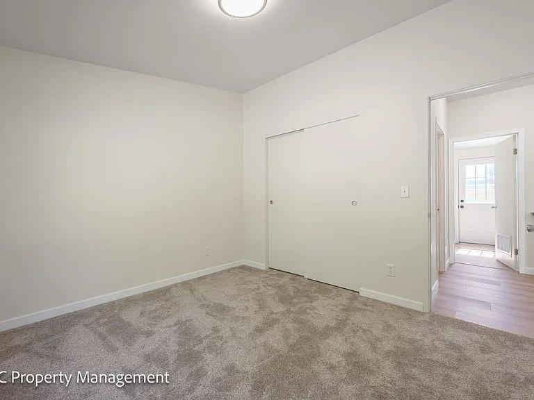 76848 London Rd — Photo 26