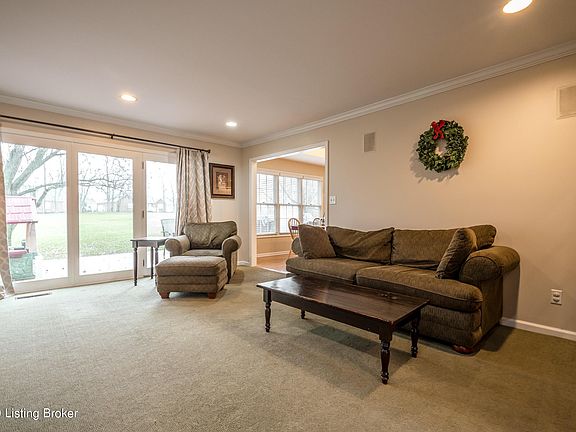 4th image of 151 Plantation Dr