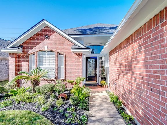 4th image of 15958 Oak Mountain Dr