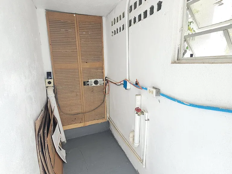 40 Ruby Byu — Photo 26