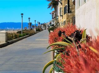 217 14th St APT C, Manhattan Beach, CA 90266