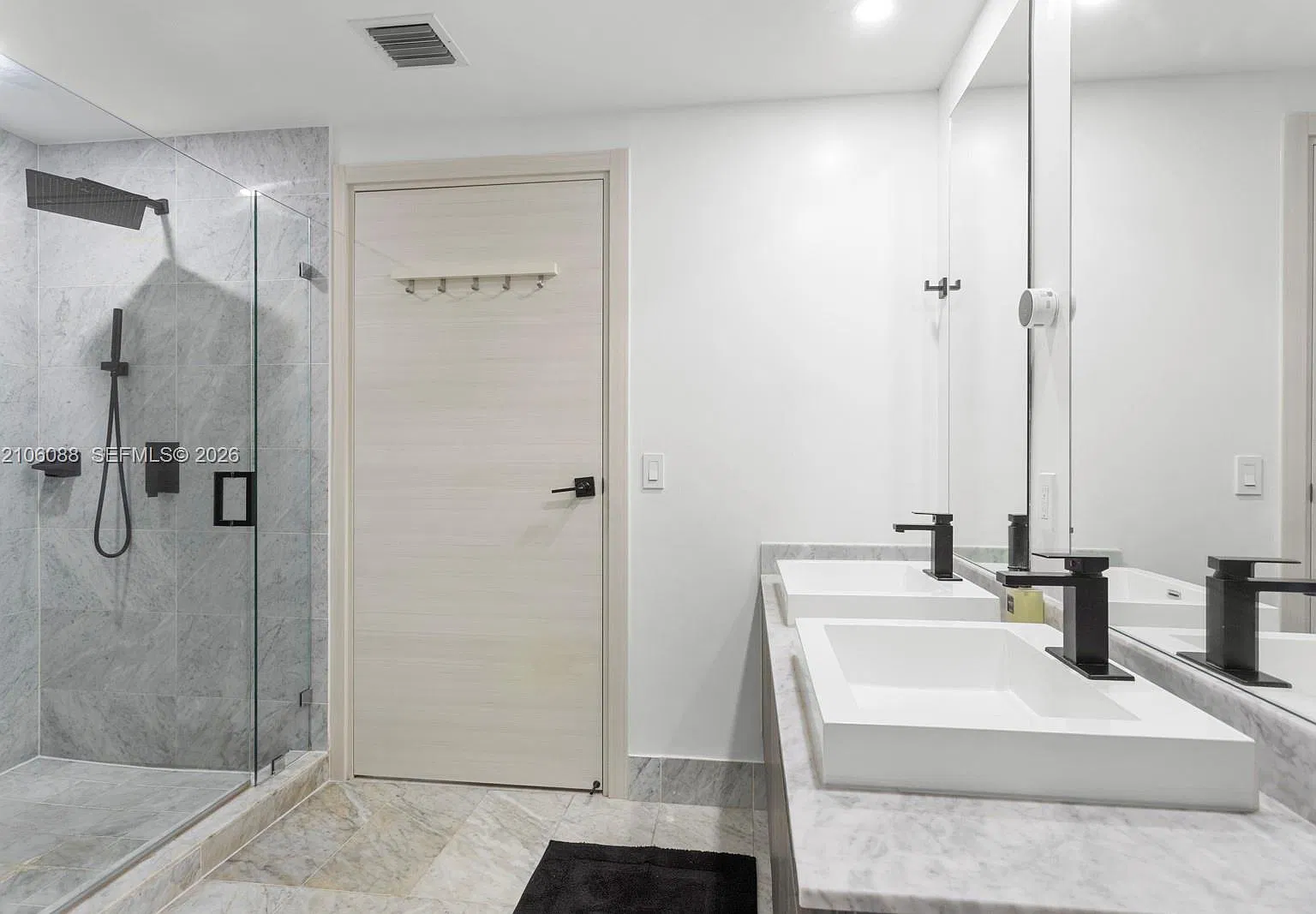 801 Sma Residences Condo — Photo 4