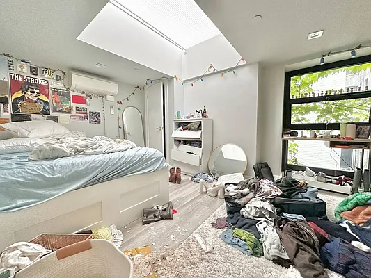 Rented by Doorway NYC, LLC | media 18