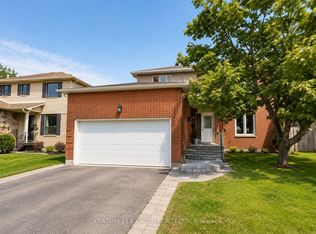 56 Livingstone St W, Barrie, ON L4N7J2