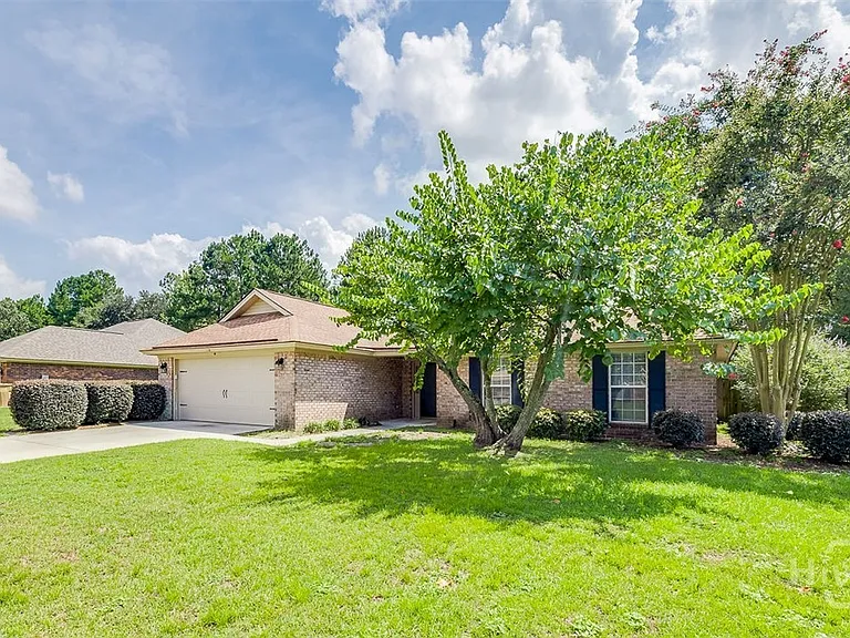 119 Mill Ct — Photo 3