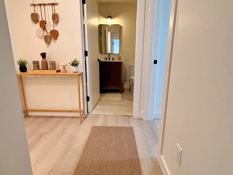 2705 Benedict St — Photo 15