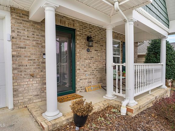 3rd image of 54 Hiddenbrook Ln
