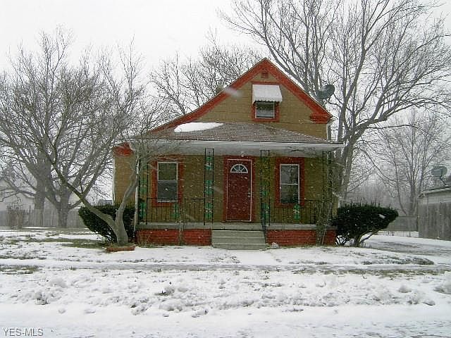1st image of 1009 E 35th St