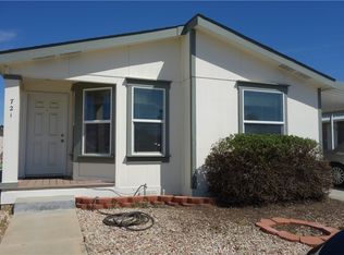 721 Santa Clara Cir, Hemet, CA 92543