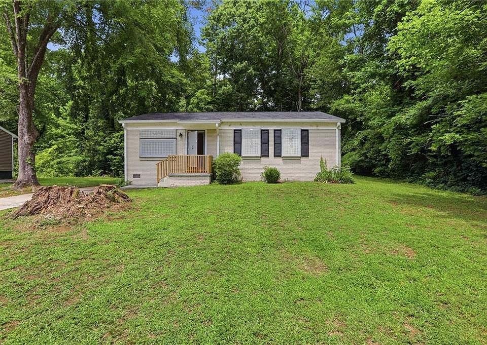 1st image of 914 Mercury Dr NW