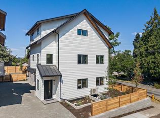 6551 Chapin Pl N, Seattle, WA 98103