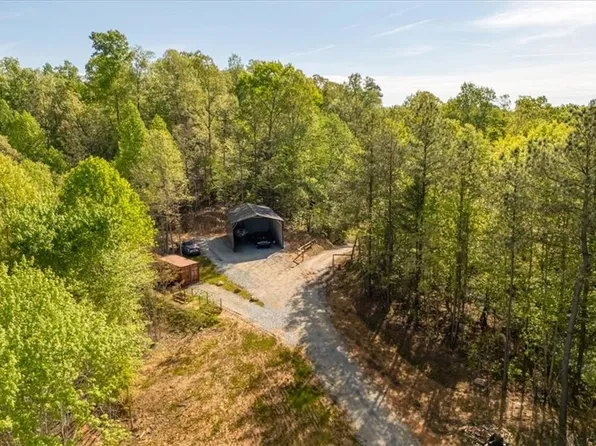 280 Dan Ross Rd, Six Mile, SC 29682