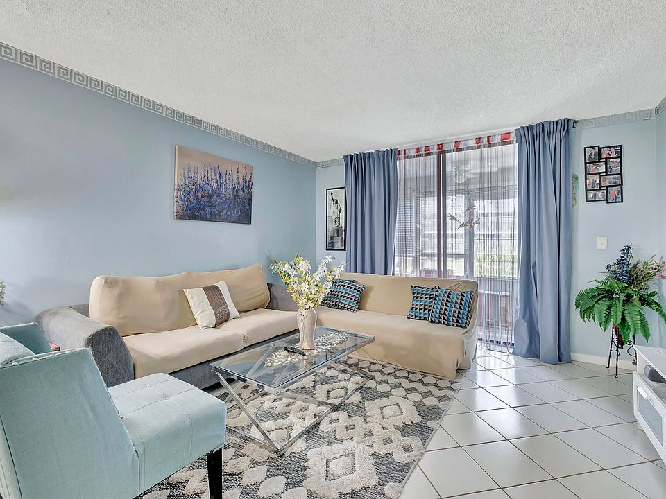 1st image of 2850 Somerset Dr Drive #111-L