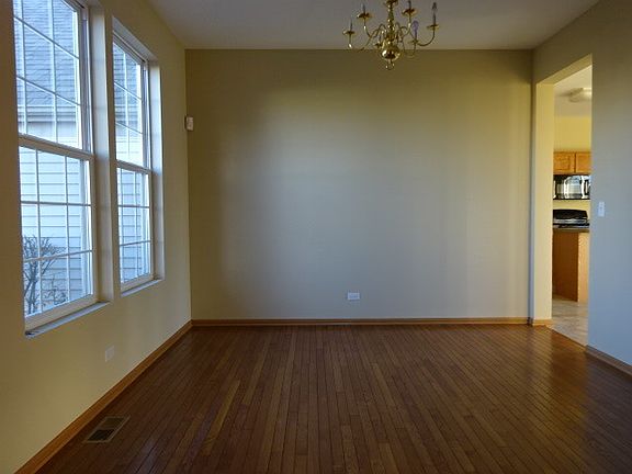 3rd image of 11854 Presley Cir
