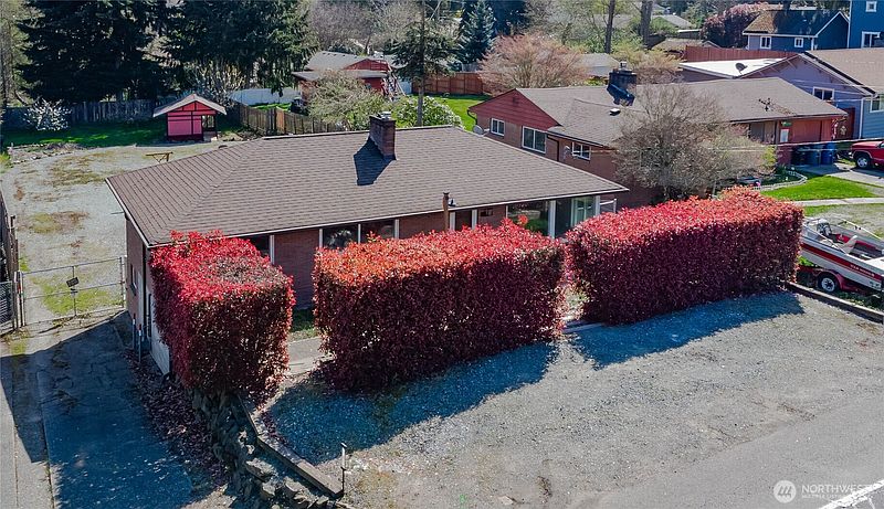 4th image of 11834 8th Avenue S