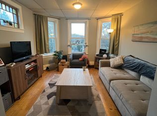 3 Chambers St #2, Worcester, MA 01606