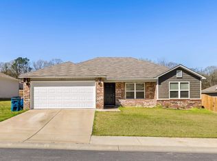 3261 Sidell Estates Dr, Benton, AR 72015
