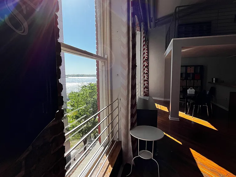 50 Gayoso Ave #403 — Photo 4