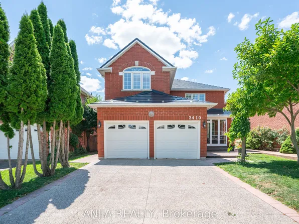 2410 Eden Valley Dr, Oakville, ON L6H 6L2