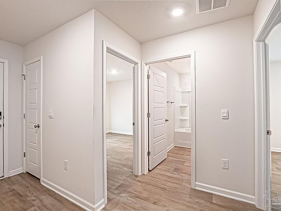 5th image of 5966 Smarty Jones Way