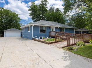 6424 June Ave N, Brooklyn Center, MN 55429
