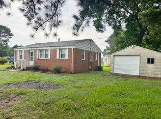 2916 Berkley Ave, Chesapeake, VA 23325