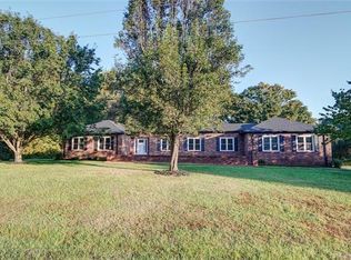 606 Candlewick Dr, Salisbury, NC 28147