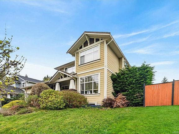 3rd image of 6524 Stonewood Dr