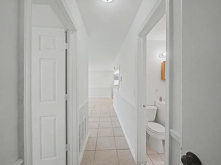 301 SE 21st Ave — Photo 17